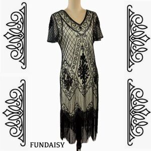Fundaisy Elegant Black beaded and Cream cocktail, party  Dress, size XL